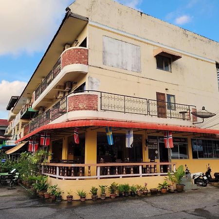 2 Vikings Guesthouse Karon エクステリア 写真