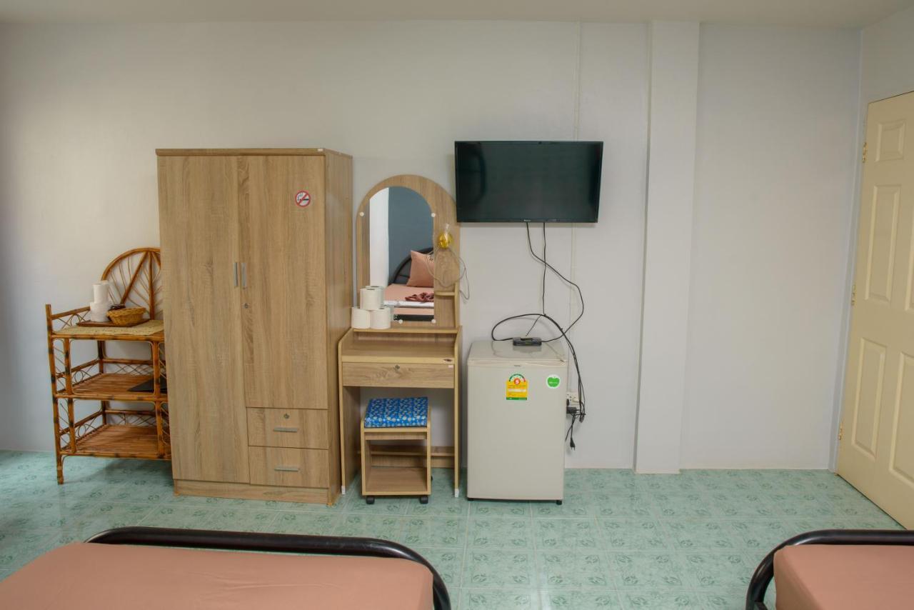 2 Vikings Guesthouse Karon エクステリア 写真